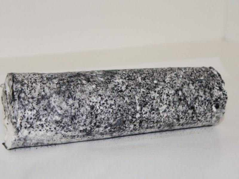 Fromage de chèvres long, fermier et frais