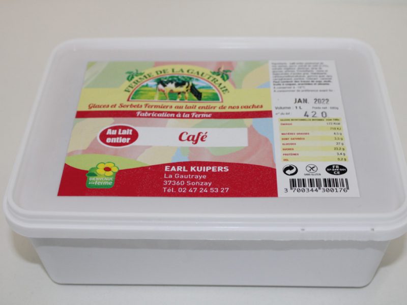 Glace café au lait entier