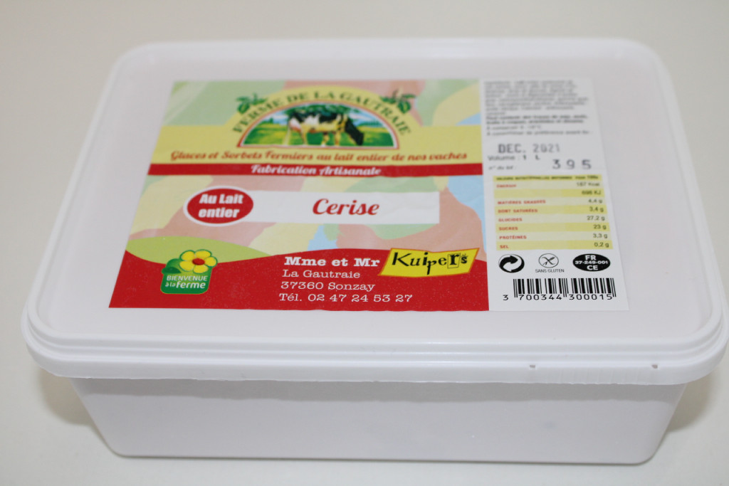 Glace Cerise au lait entier